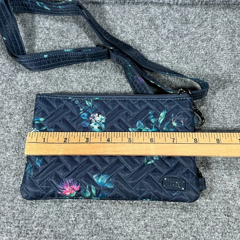 Lug‎ Peekaboo Convertible Crossbody Bag Blue Floral Zip Pockets Quilted RFID